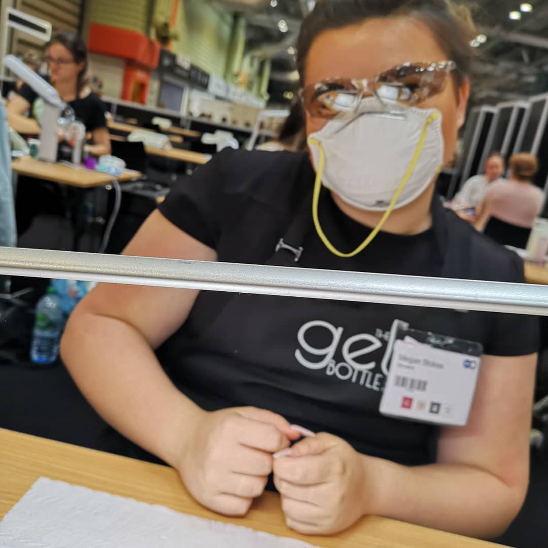 uk nail tech meg ppe