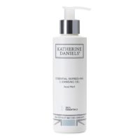 Essential Refreshing Cleansing Gel